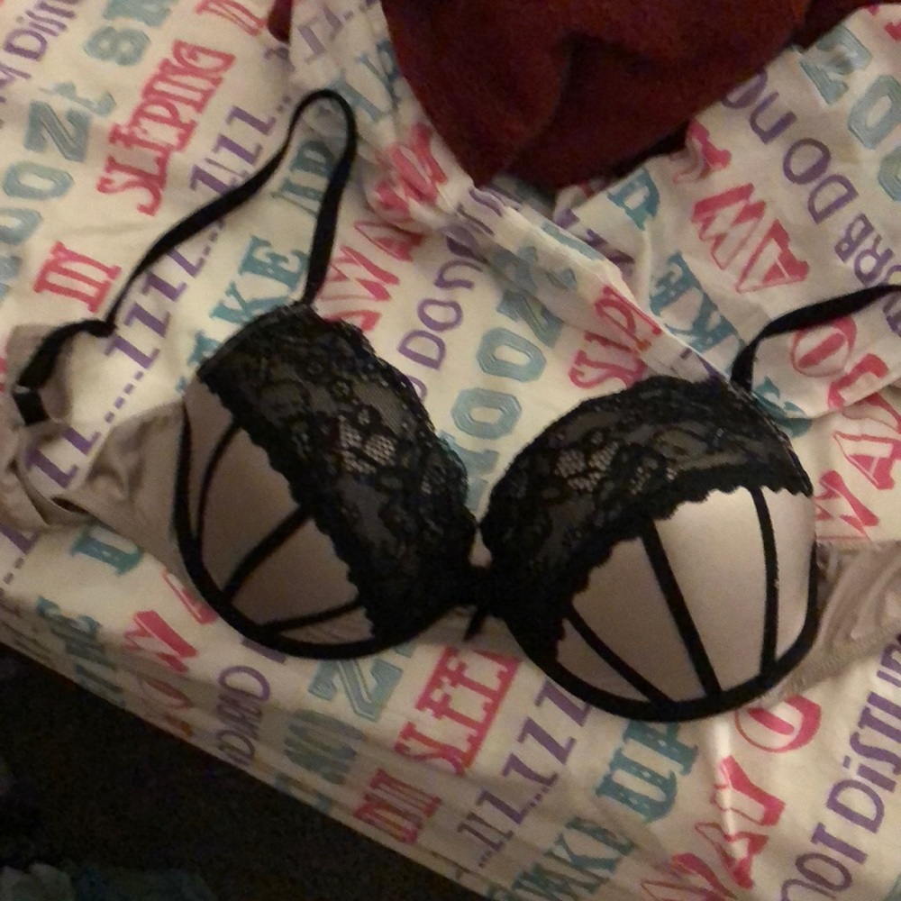 Apt 9 Push up Bra with black lace detail